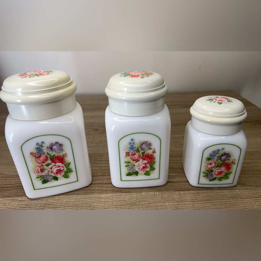 Vintage Avon Milkglass Vanity Powder Jars Country Gardens Floral Shakers 3pc SET